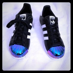 Adidas Superstars